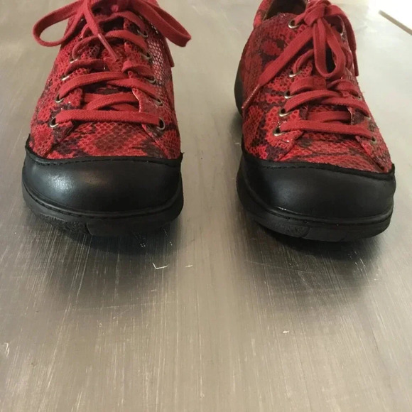 Portofino Comfort Shoes Womens  Pattern Leather Sneakers Red SZ 38 EUR - Picture 9 of 16